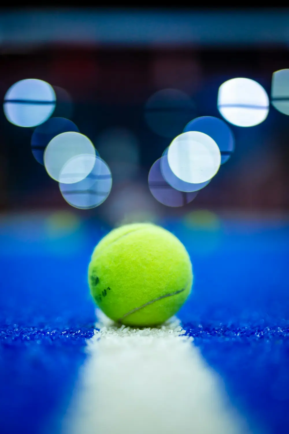 Règles du service au padel